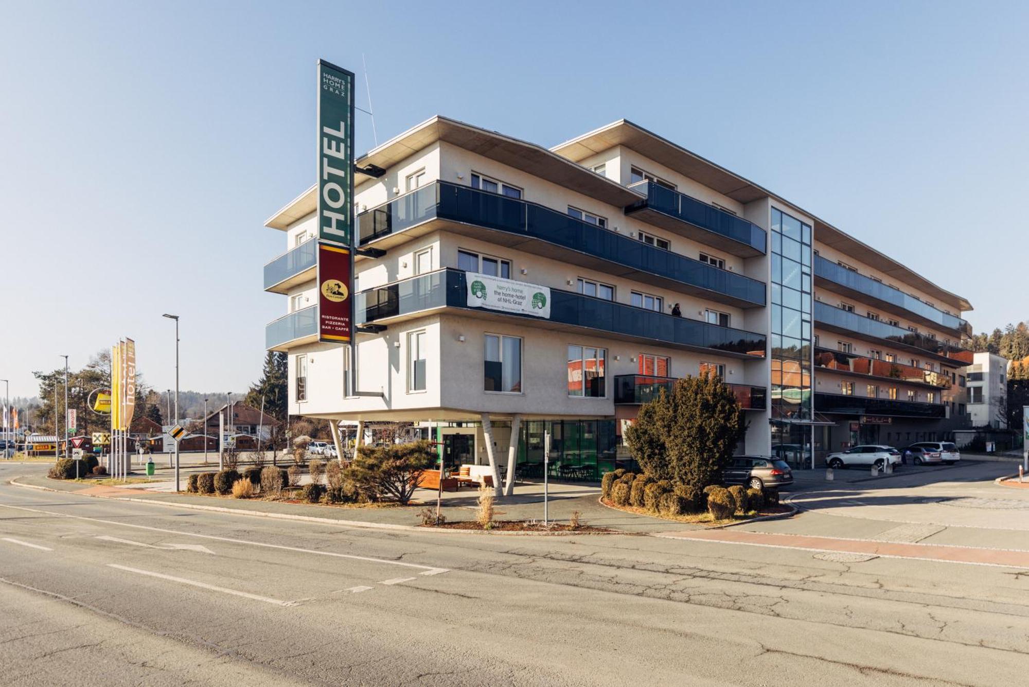 Harry'S Home Hart Bei Graz Hotel & Apartments Exterior foto