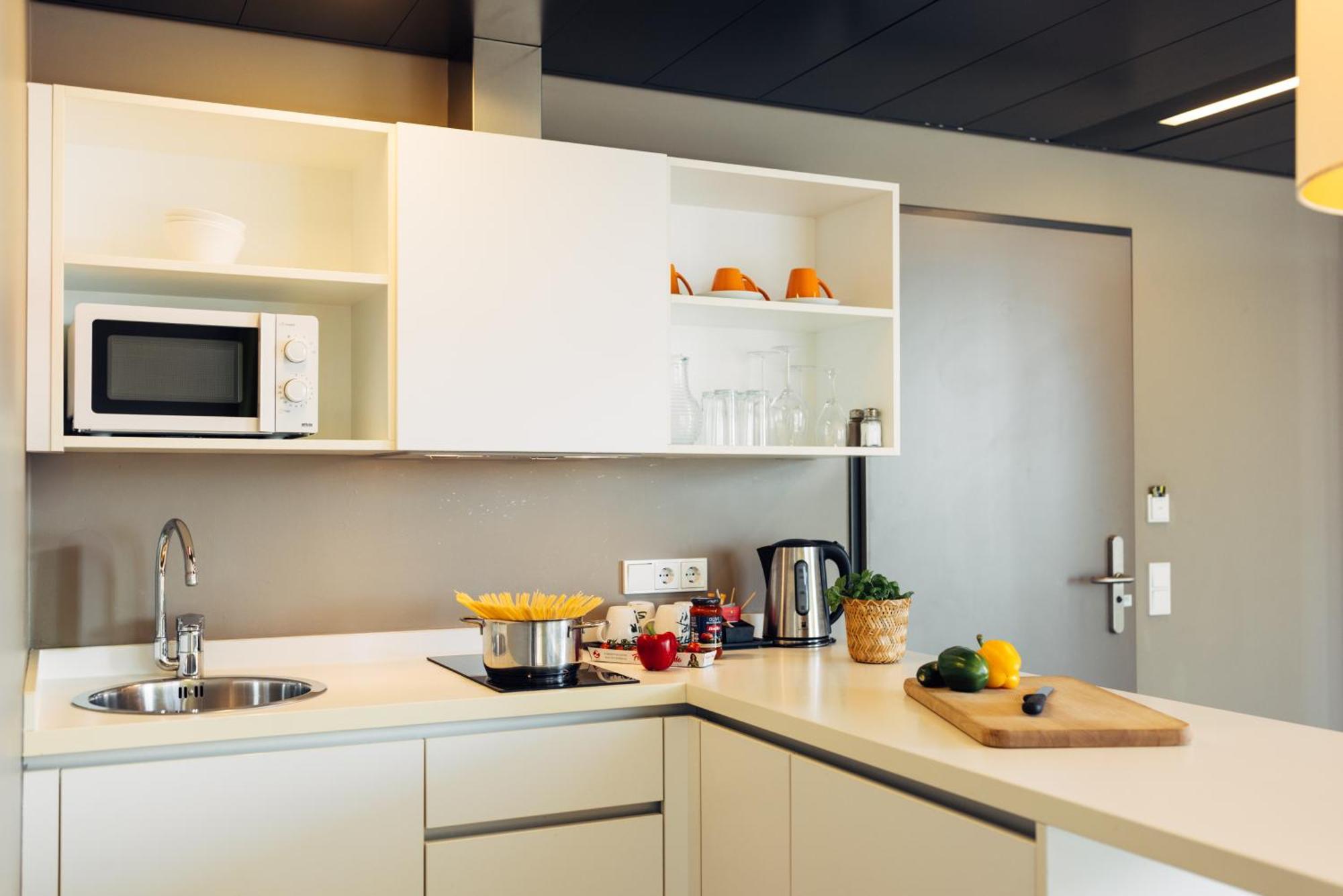 Harry'S Home Hart Bei Graz Hotel & Apartments Exterior foto