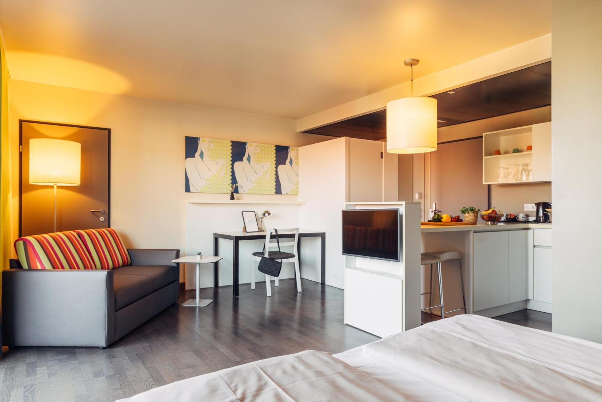 Harry'S Home Hart Bei Graz Hotel & Apartments Exterior foto